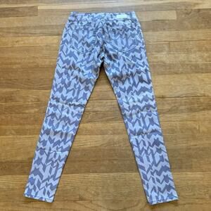 Only You lavender patterned low rise leggings pants juniors size 5/6
 b16